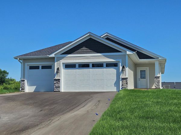 1140 Summit Cove, Dassel, MN 55325
