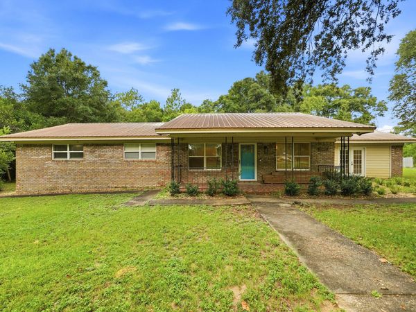 3174 Earl Kennedy Road, Crestview, FL 32539