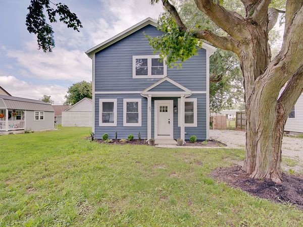 67 S Tresslar Avenue , Bargersville, IN 46106