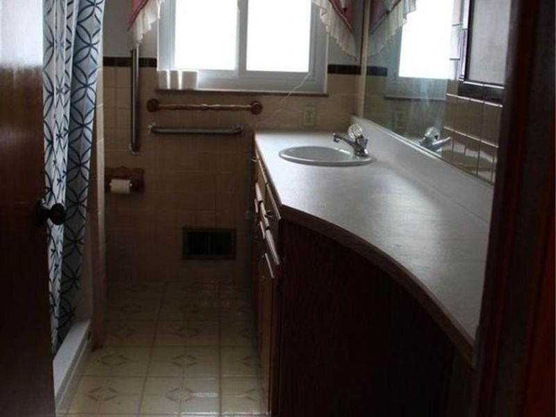1180 S Alex Road, West Carrollton, OH 45449 Photo 16