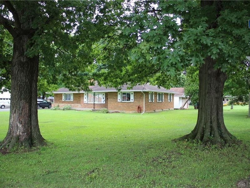 1180 S Alex Road, West Carrollton, OH 45449 Photo 7