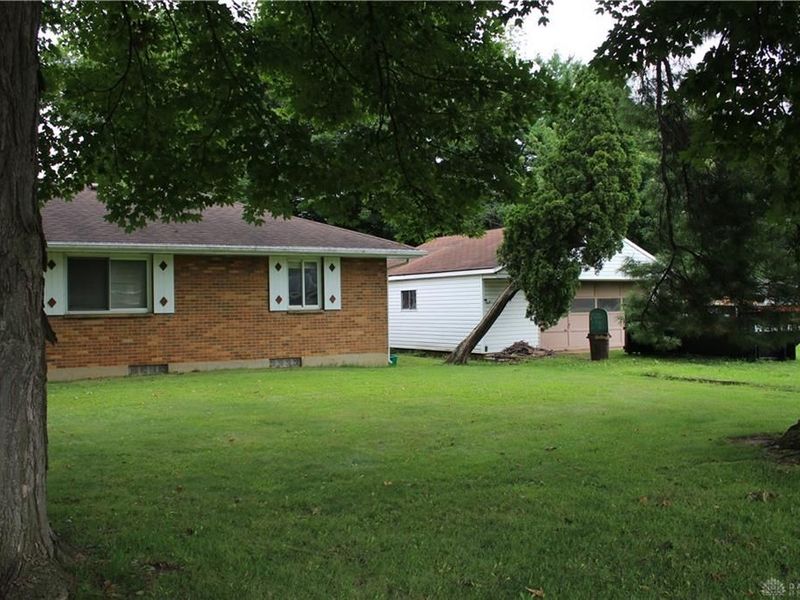 1180 S Alex Road, West Carrollton, OH 45449 Photo 9