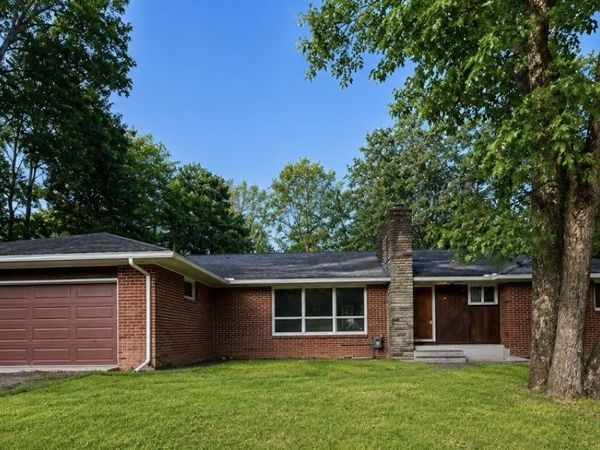 2898 Downing Street , Big Flats, NY 14814
