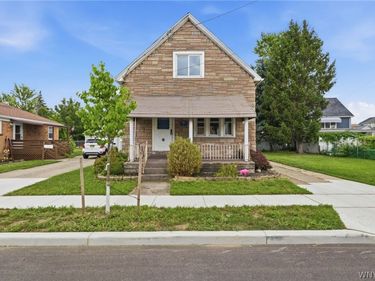 51 Pleasant Parkway, Buffalo, NY 14206