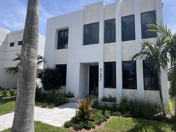 731 SE 4TH Avenue, Delray Beach, FL 33483