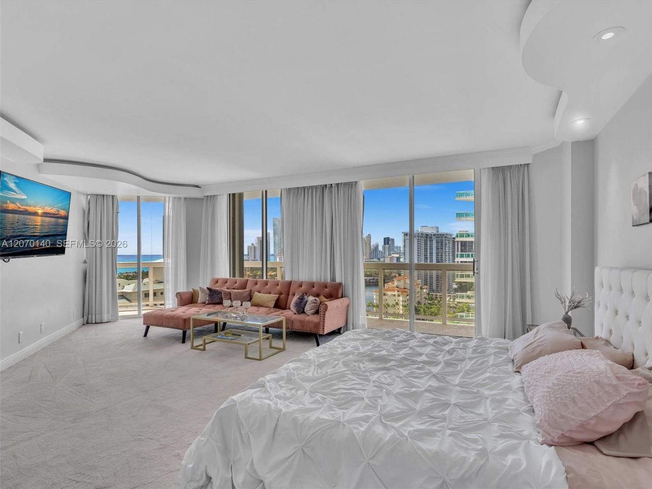20185 E Country Club Dr , Unit 2101, Aventura, FL 33180 Photo