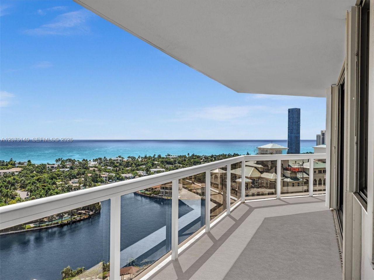 20185 E Country Club Dr , Unit 2101, Aventura, FL 33180 Photo