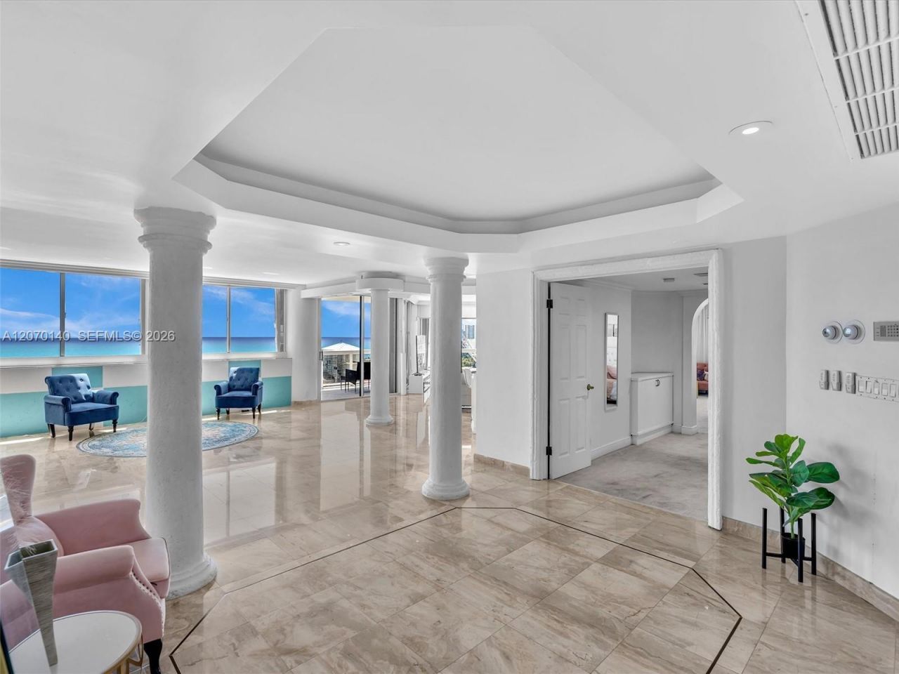 20185 E Country Club Dr , Unit 2101, Aventura, FL 33180 Photo