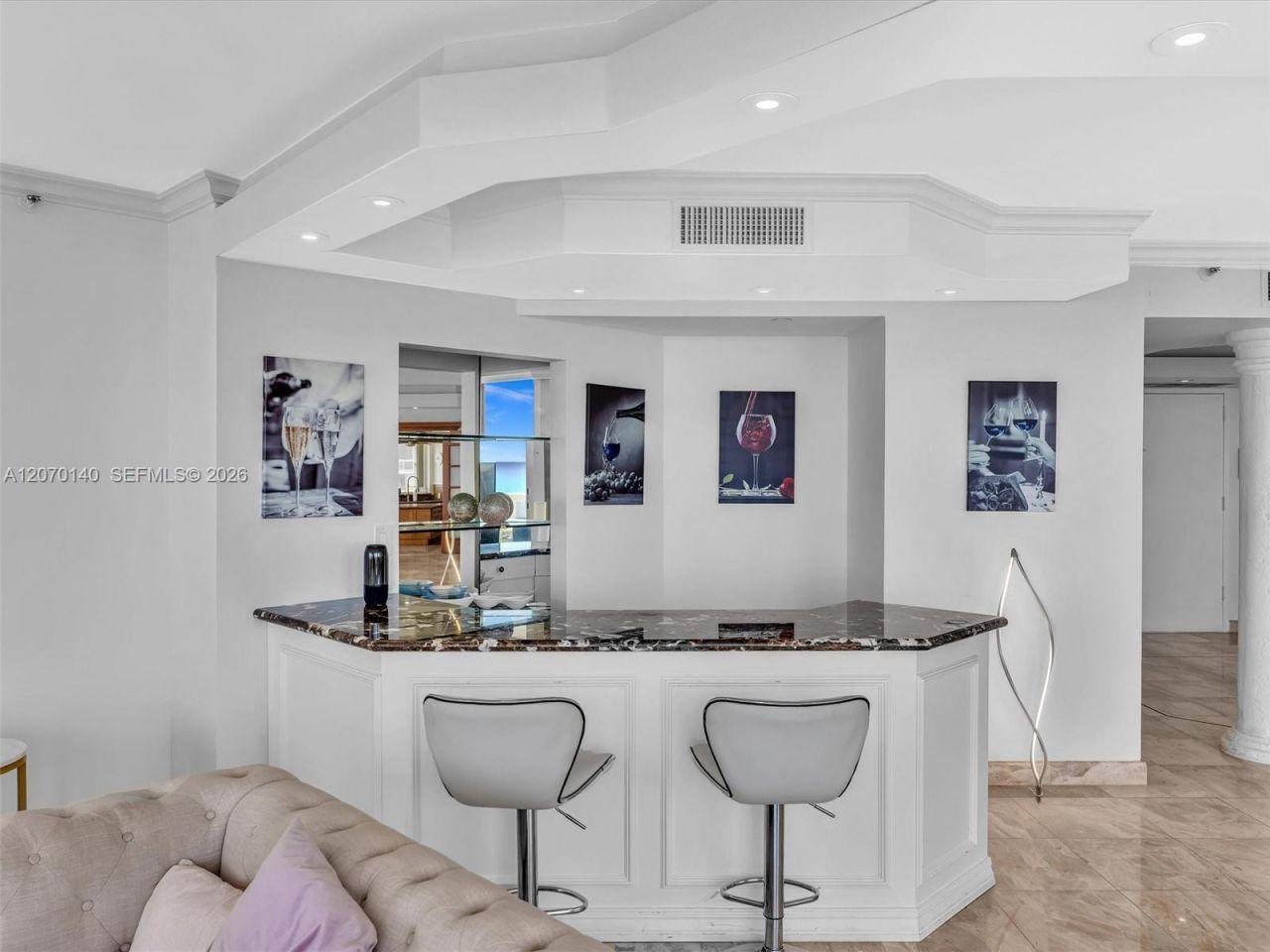 20185 E Country Club Dr , Unit 2101, Aventura, FL 33180 Photo