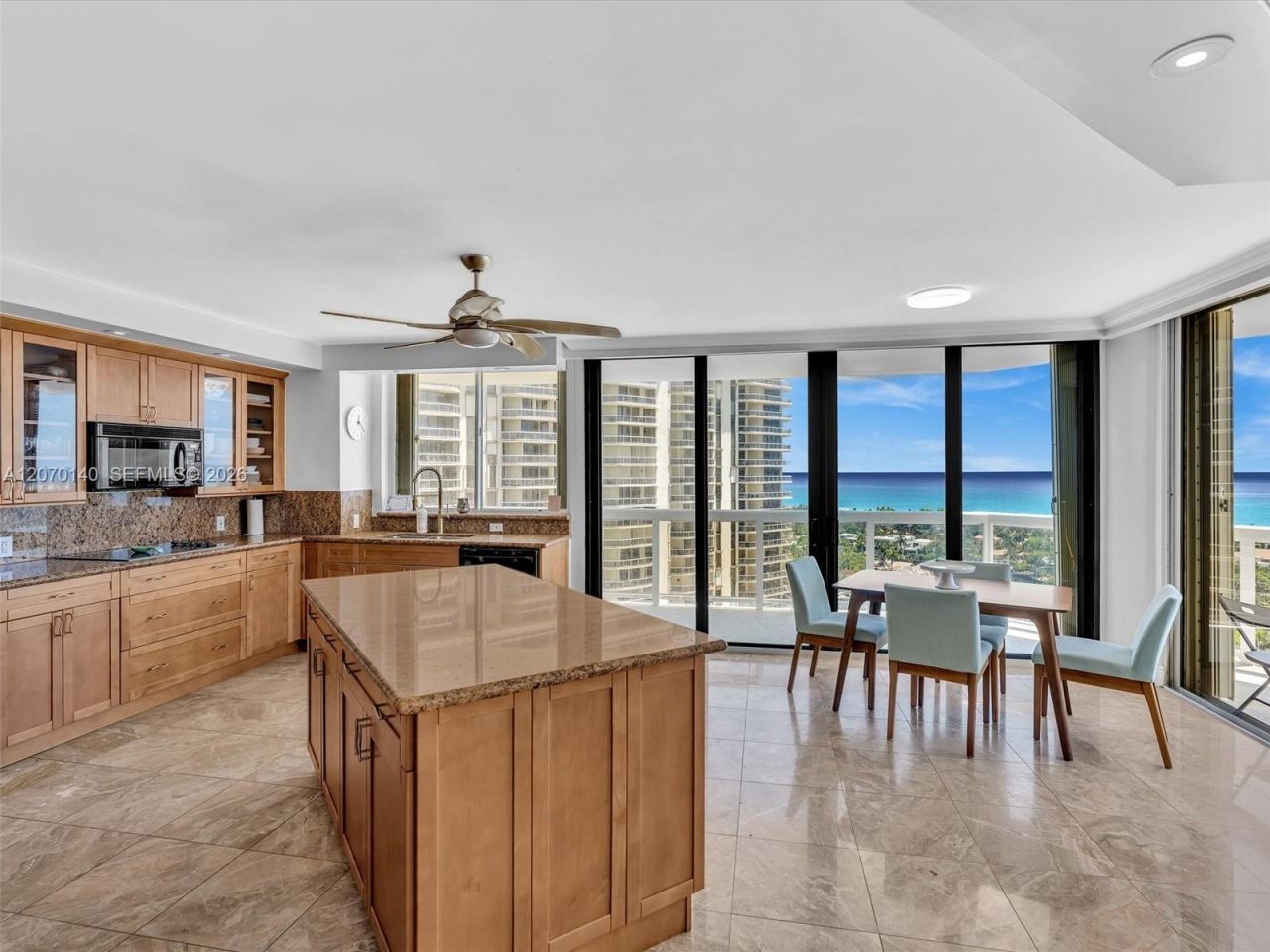 20185 E Country Club Dr , Unit 2101, Aventura, FL 33180 Photo