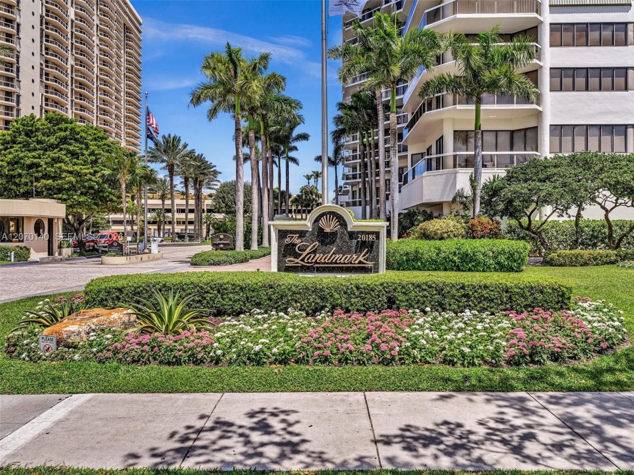 20185 E Country Club Dr , Unit 2101, Aventura, FL 33180 Photo