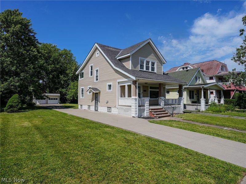 9725 Parkview Avenue , Garfield Heights, OH 44125 Photo 4