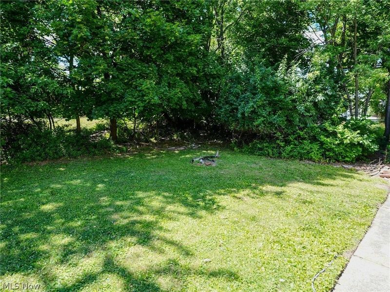 9725 Parkview Avenue , Garfield Heights, OH 44125 Photo 48