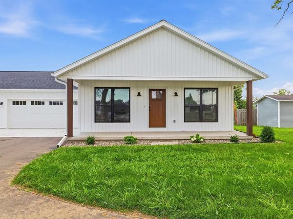 W5311 E PIONEER ROAD, Fond Du Lac, WI 54935