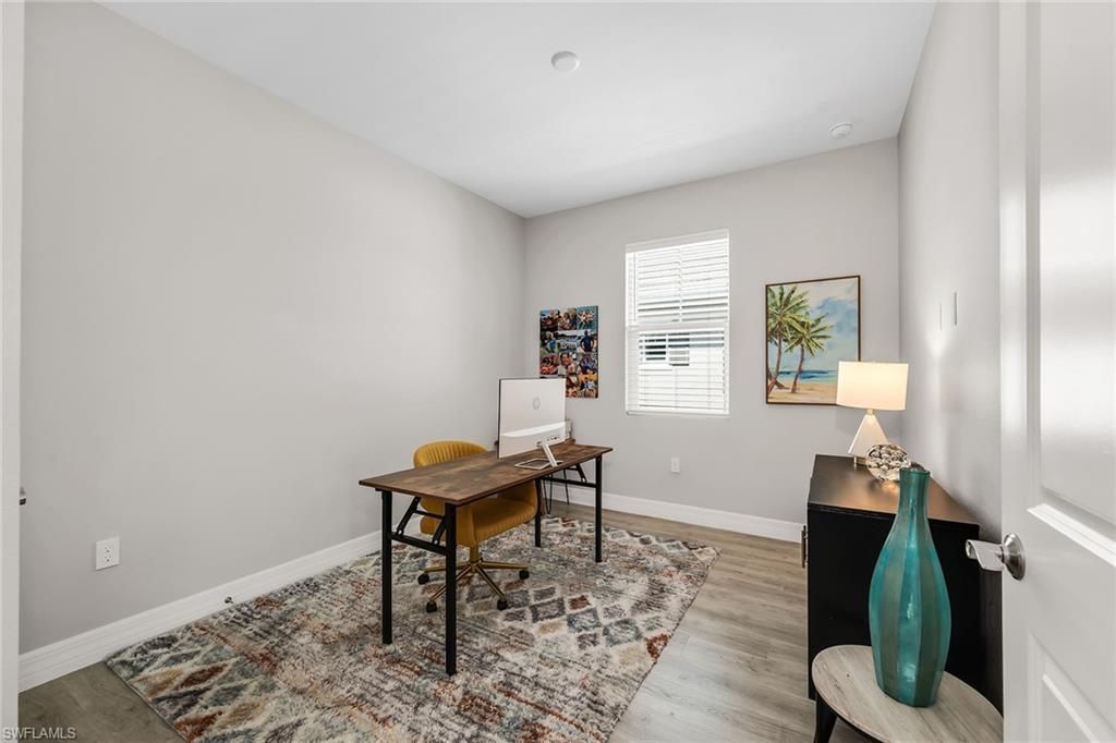 233 Indies Dr E, Unit 201, Naples, FL 34114 Photo