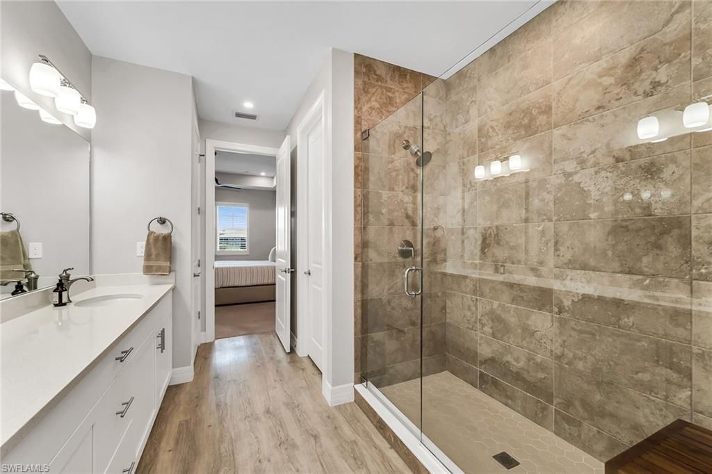 233 Indies Dr E, Unit 201, Naples, FL 34114 Photo