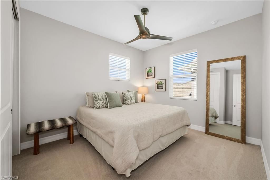 233 Indies Dr E, Unit 201, Naples, FL 34114 Photo