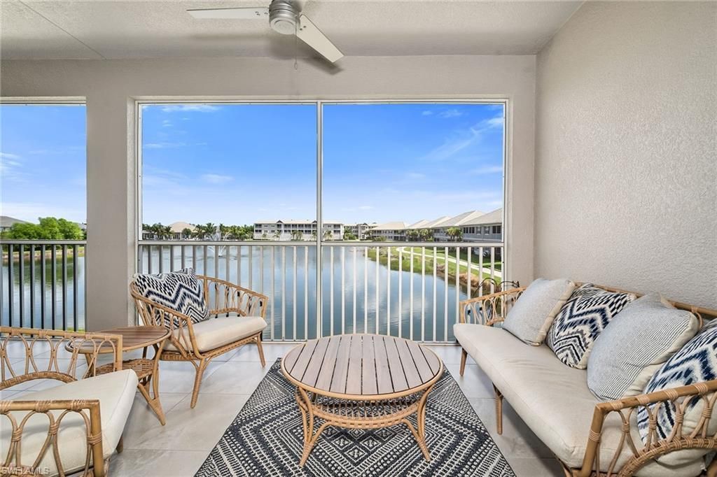 233 Indies Dr E, Unit 201, Naples, FL 34114 Photo
