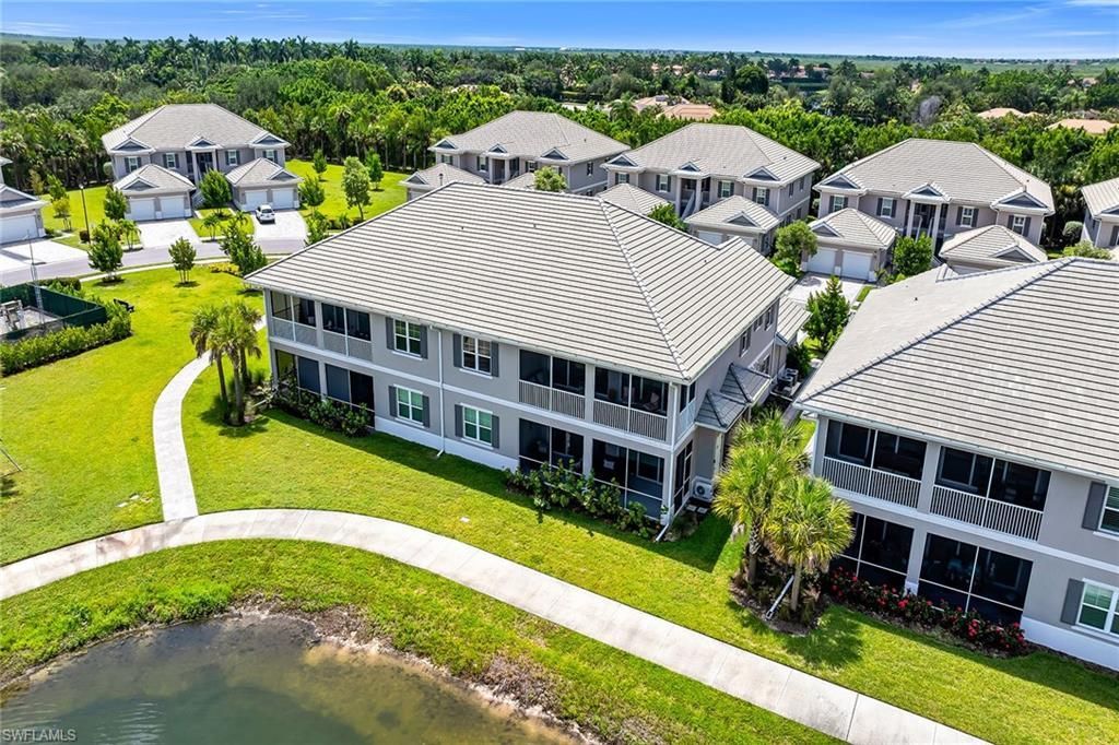 233 Indies Dr E, Unit 201, Naples, FL 34114 Photo