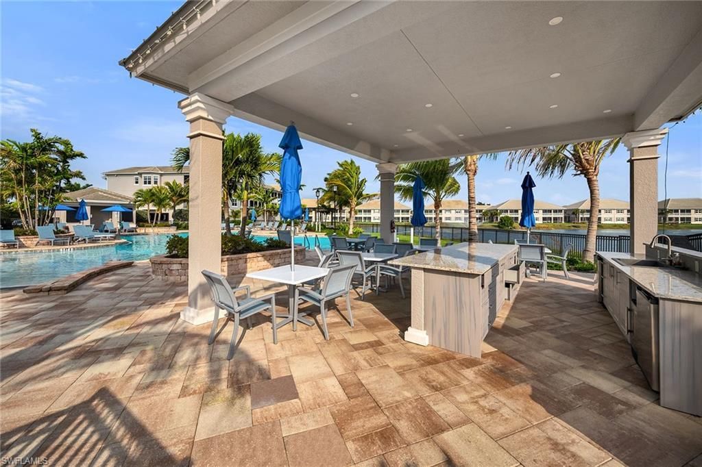 233 Indies Dr E, Unit 201, Naples, FL 34114 Photo