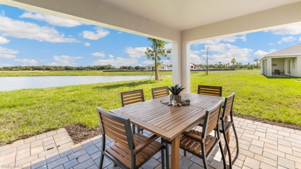 1283 Brooklands Dr , Fort Myers, FL 33905 Photo