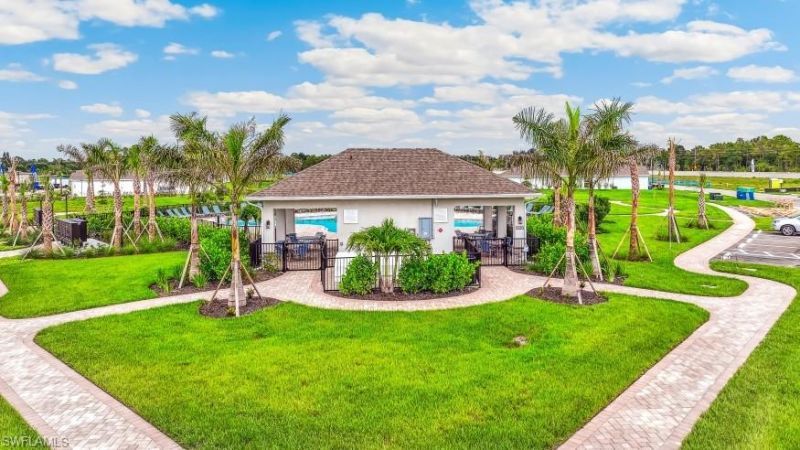 1283 Brooklands Dr , Fort Myers, FL 33905 Photo