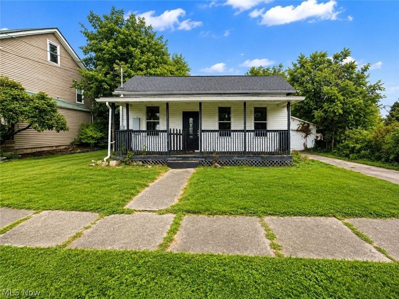 117 Main Street, Belpre, OH 45714 Photo 1
