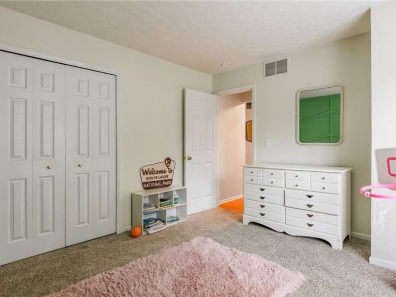 8687 Lazelle Commons Drive , Lewis Center, OH 43035 Photo 20