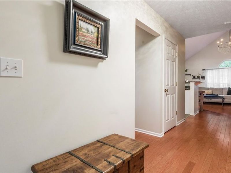 8687 Lazelle Commons Drive , Lewis Center, OH 43035 Photo 3