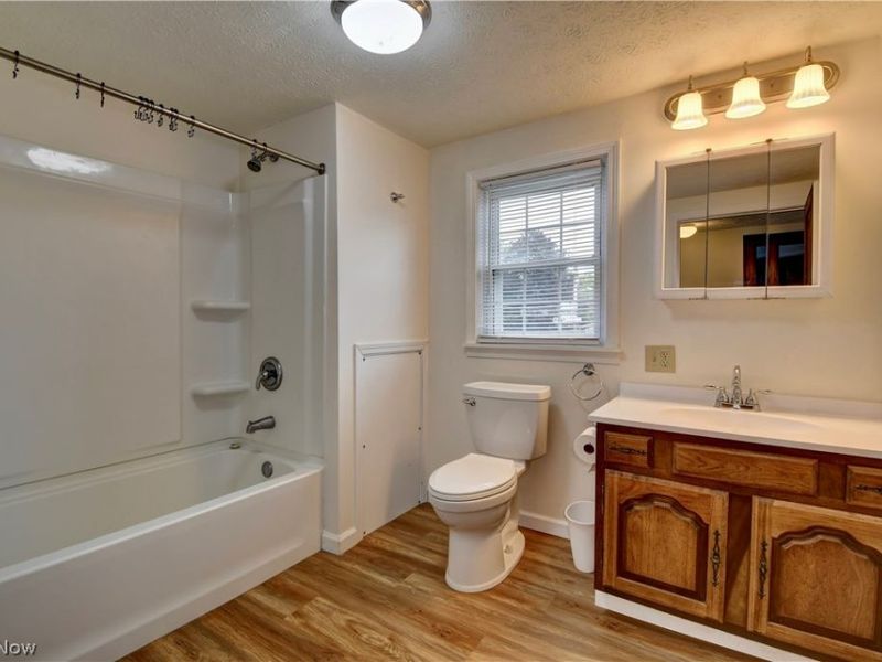 121 2nd Street SE, Brewster, OH 44613 Photo 22
