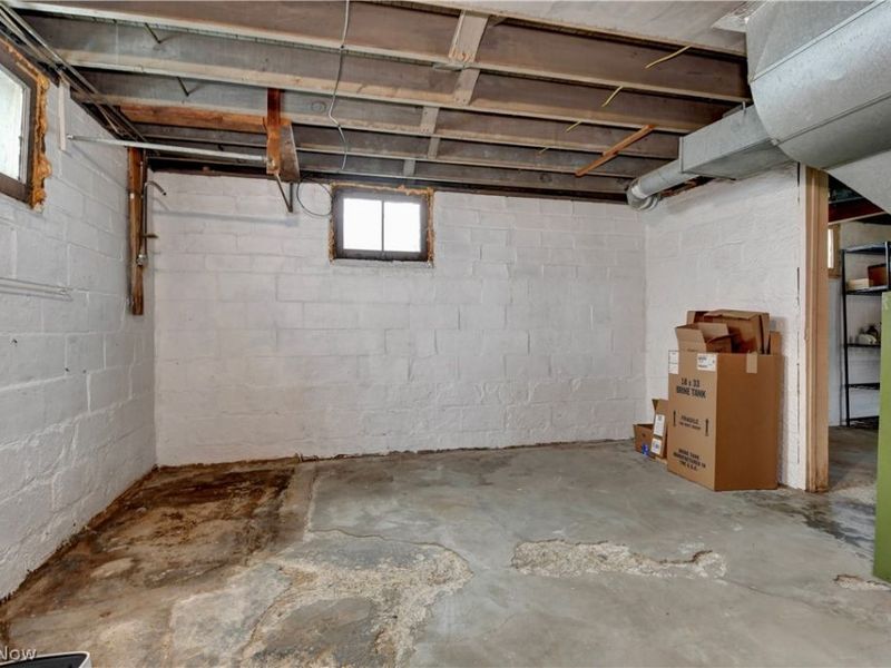 121 2nd Street SE, Brewster, OH 44613 Photo 30