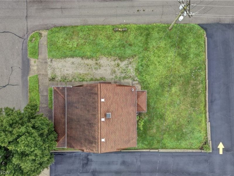 121 2nd Street SE, Brewster, OH 44613 Photo 8