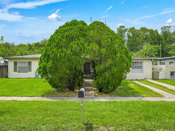 2304 COLTON DRIVE , ORLANDO, FL 32822