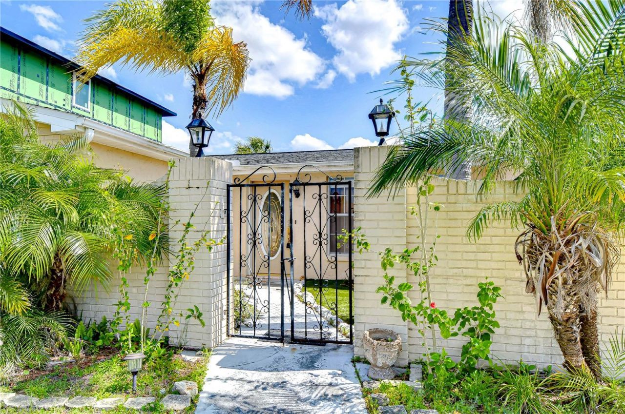 9826 Island Harbor Drive, Port Richey, FL 34668 Photo