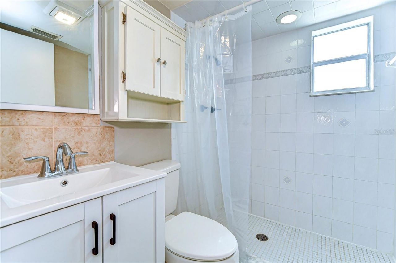 9826 Island Harbor Drive, Port Richey, FL 34668 Photo