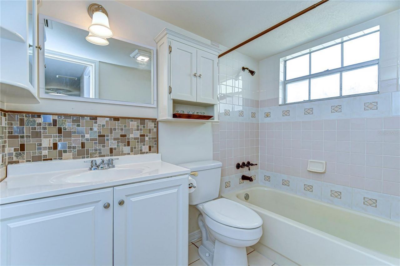 9826 Island Harbor Drive, Port Richey, FL 34668 Photo