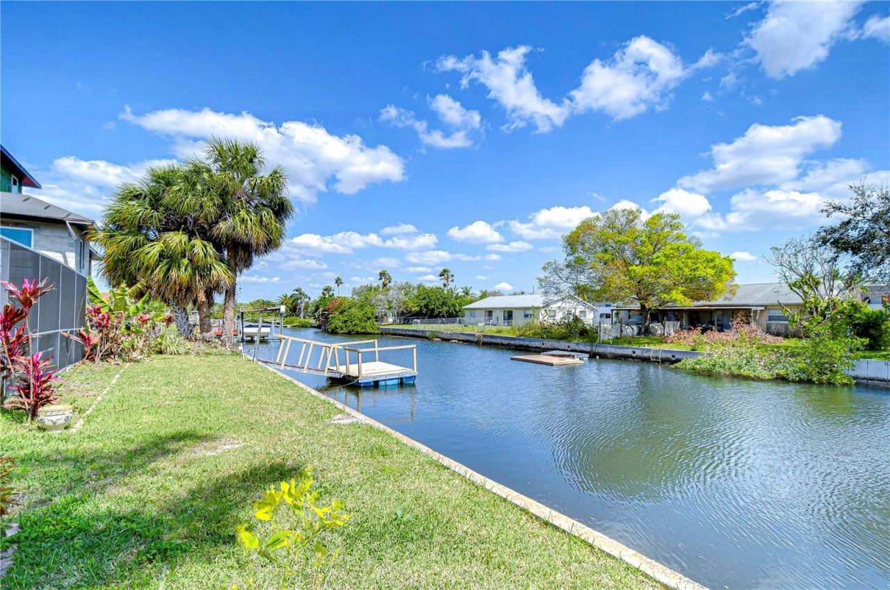 9826 Island Harbor Drive, Port Richey, FL 34668 Photo