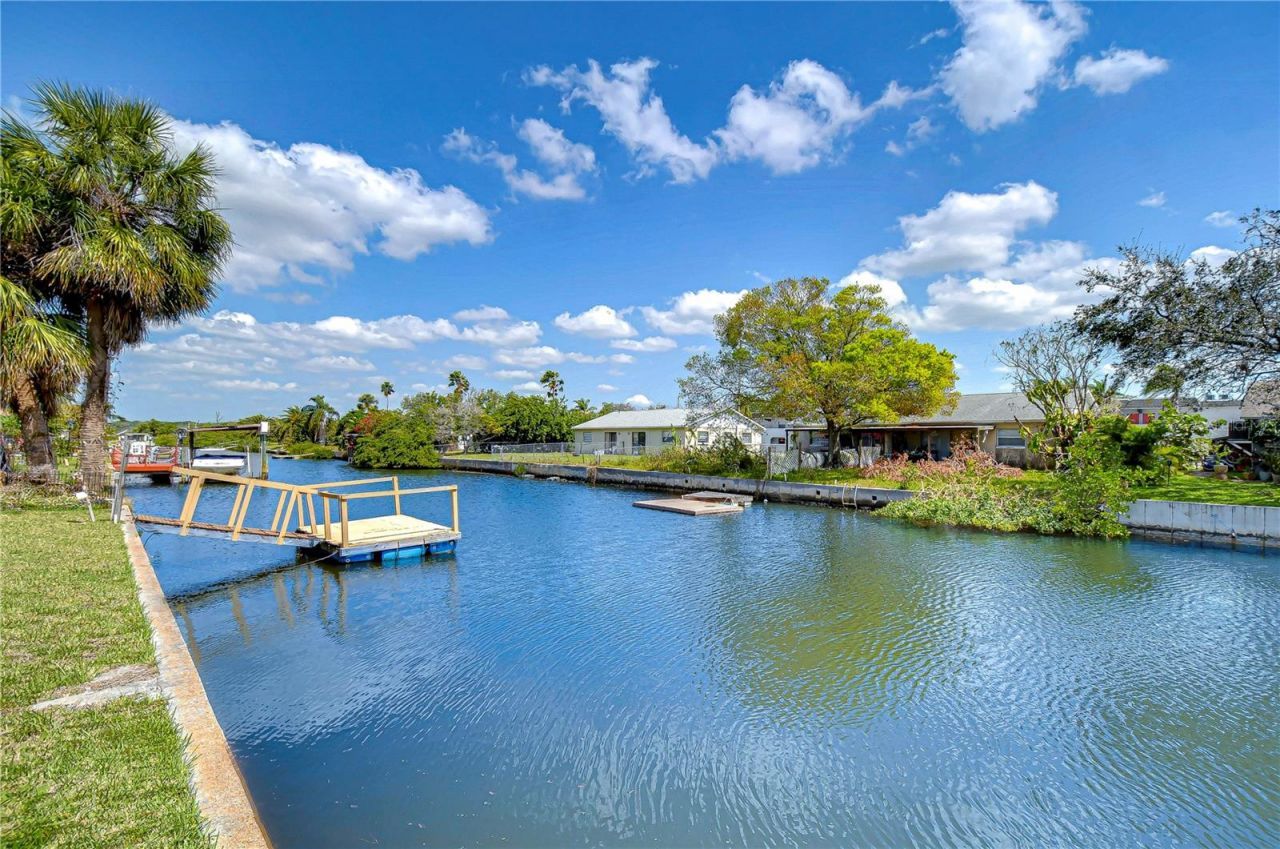 9826 Island Harbor Drive, Port Richey, FL 34668 Photo