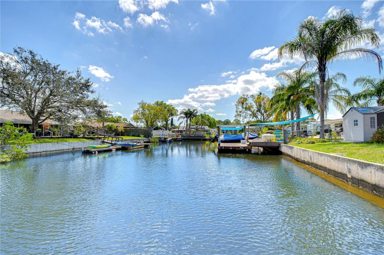 9826 Island Harbor Drive, Port Richey, FL 34668 Photo