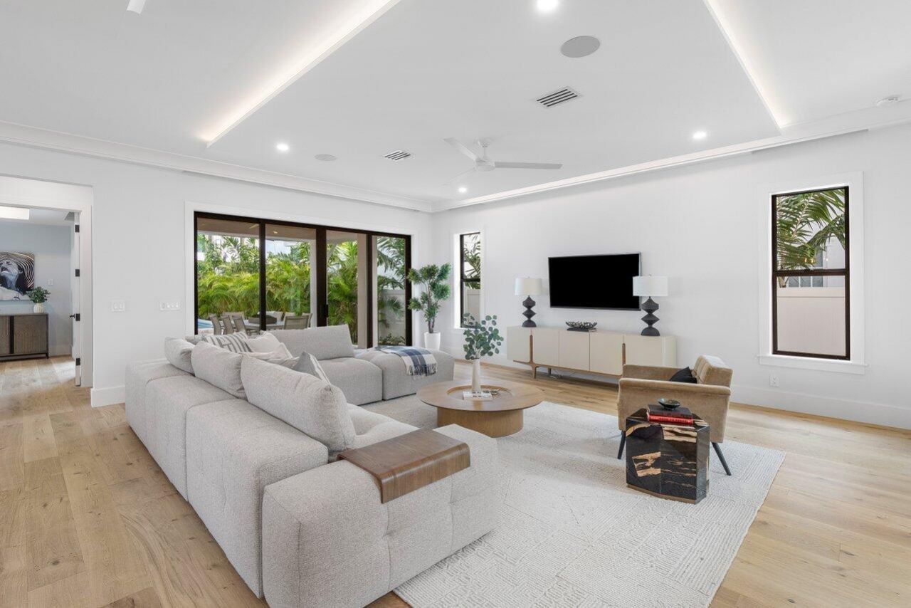 735 SE 4th Avenue, Delray Beach, FL 33483 Photo