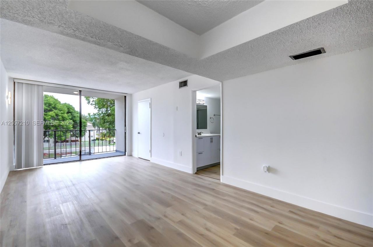 8000 SW 149th Ave, Unit A308, Miami, FL 33193 Photo