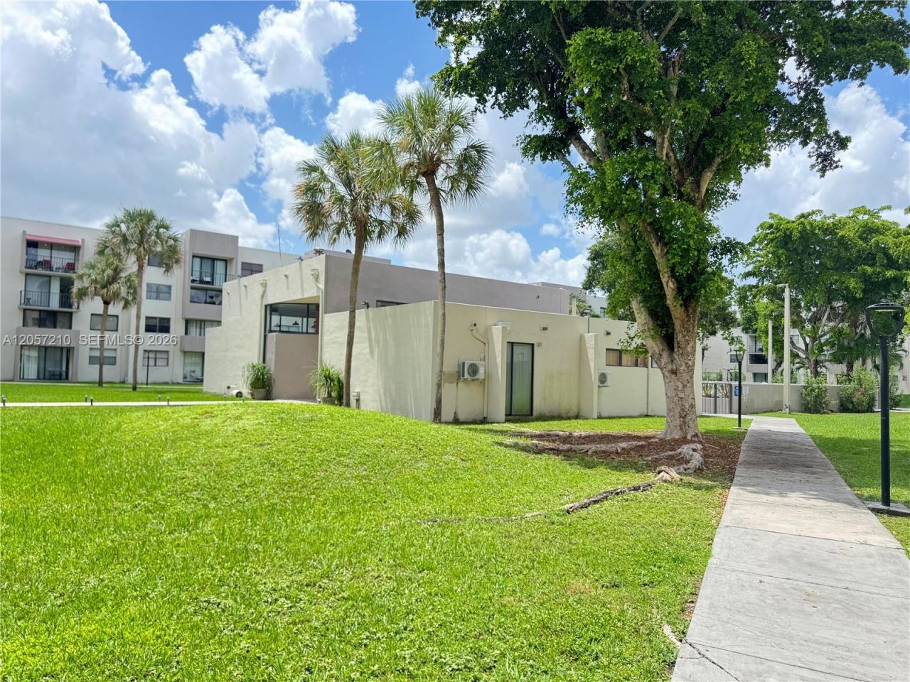8000 SW 149th Ave , Unit A308, Miami, FL 33193 Photo
