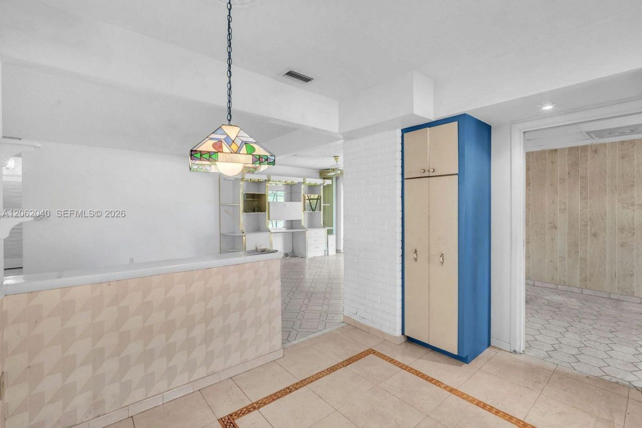 861 Holly Ln, Plantation, FL 33317 Photo