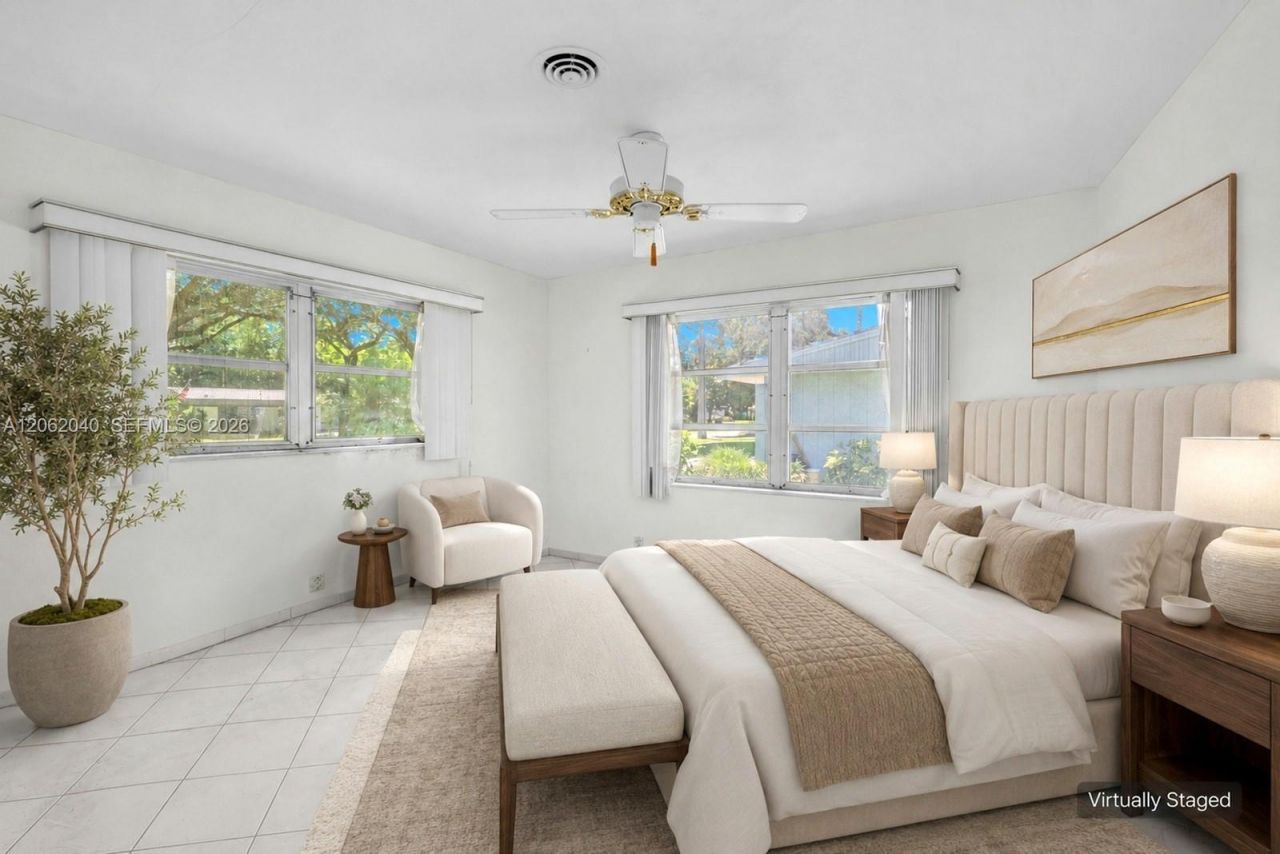 861 Holly Ln, Plantation, FL 33317 Photo