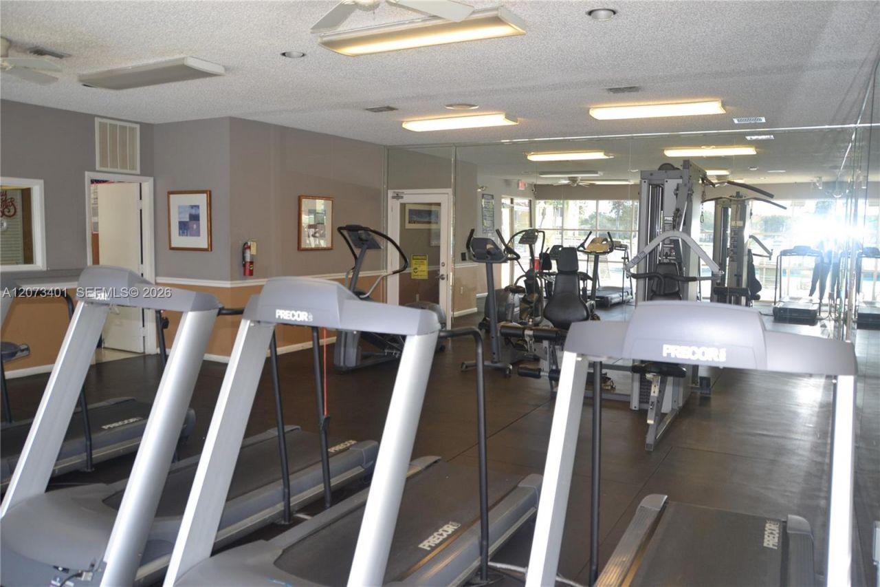8580 SW 212th St , Unit 105, Cutler Bay, FL 33189 Photo