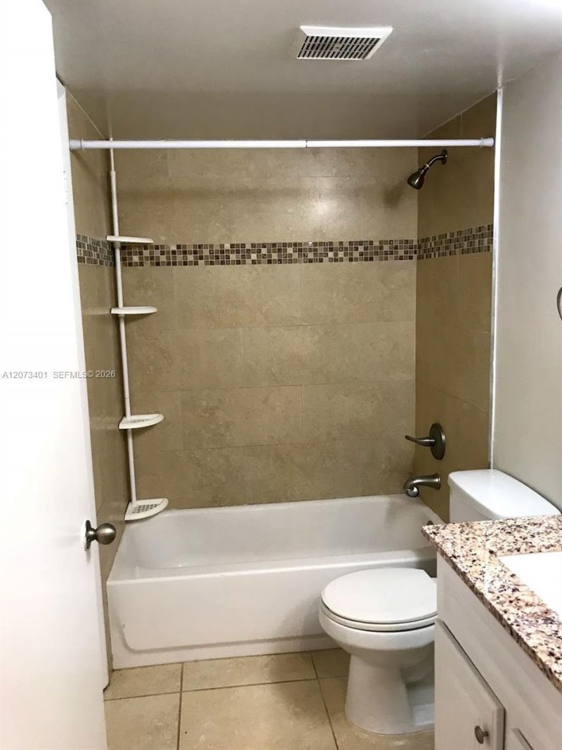 8580 SW 212th St , Unit 105, Cutler Bay, FL 33189 Photo