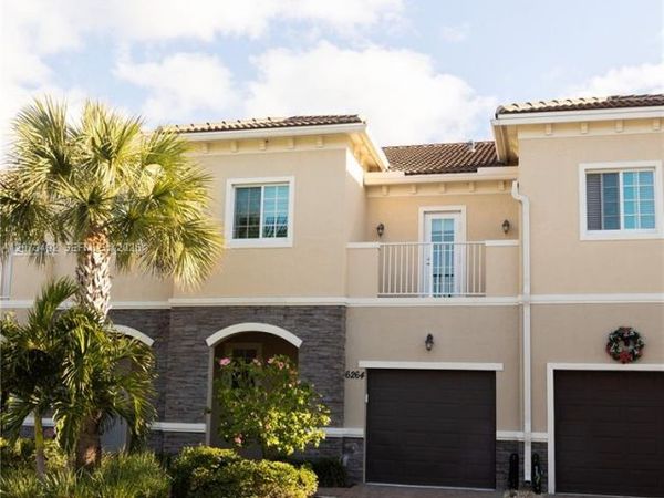 6264 SE Portofino Cir , Hobe Sound, FL 33455