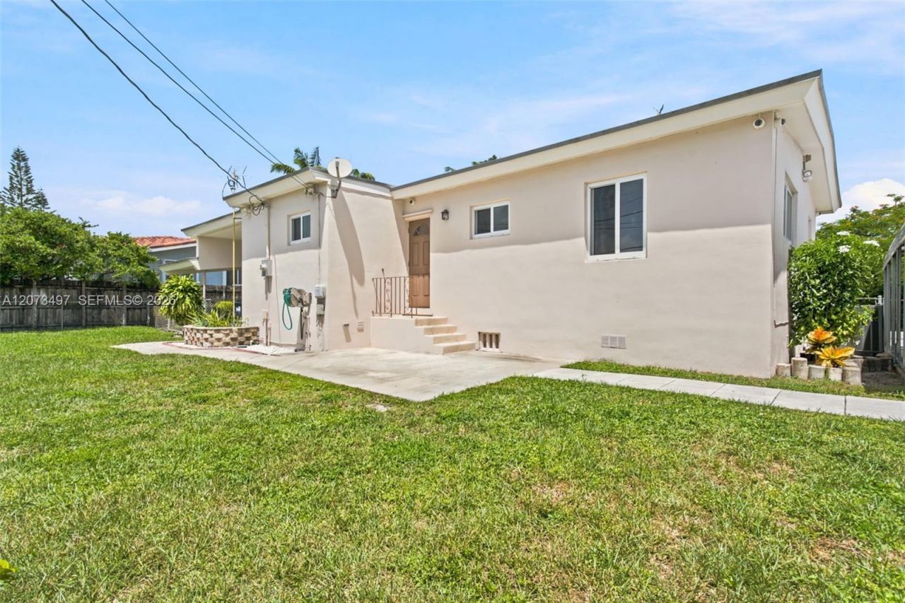 3240 SW 84th Ave, Miami, FL 33155 Photo