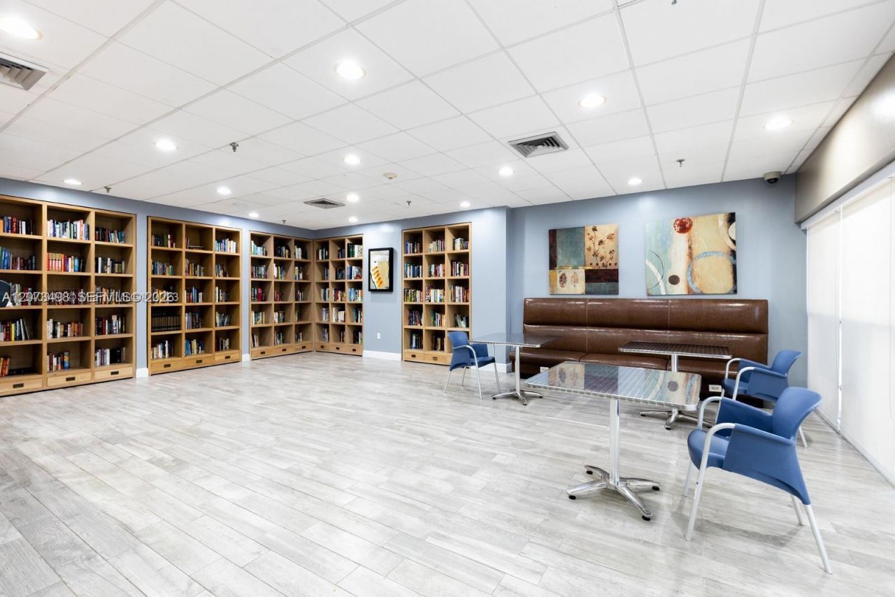 850 N Miami Ave , Unit W-708, Miami, FL 33136 Photo