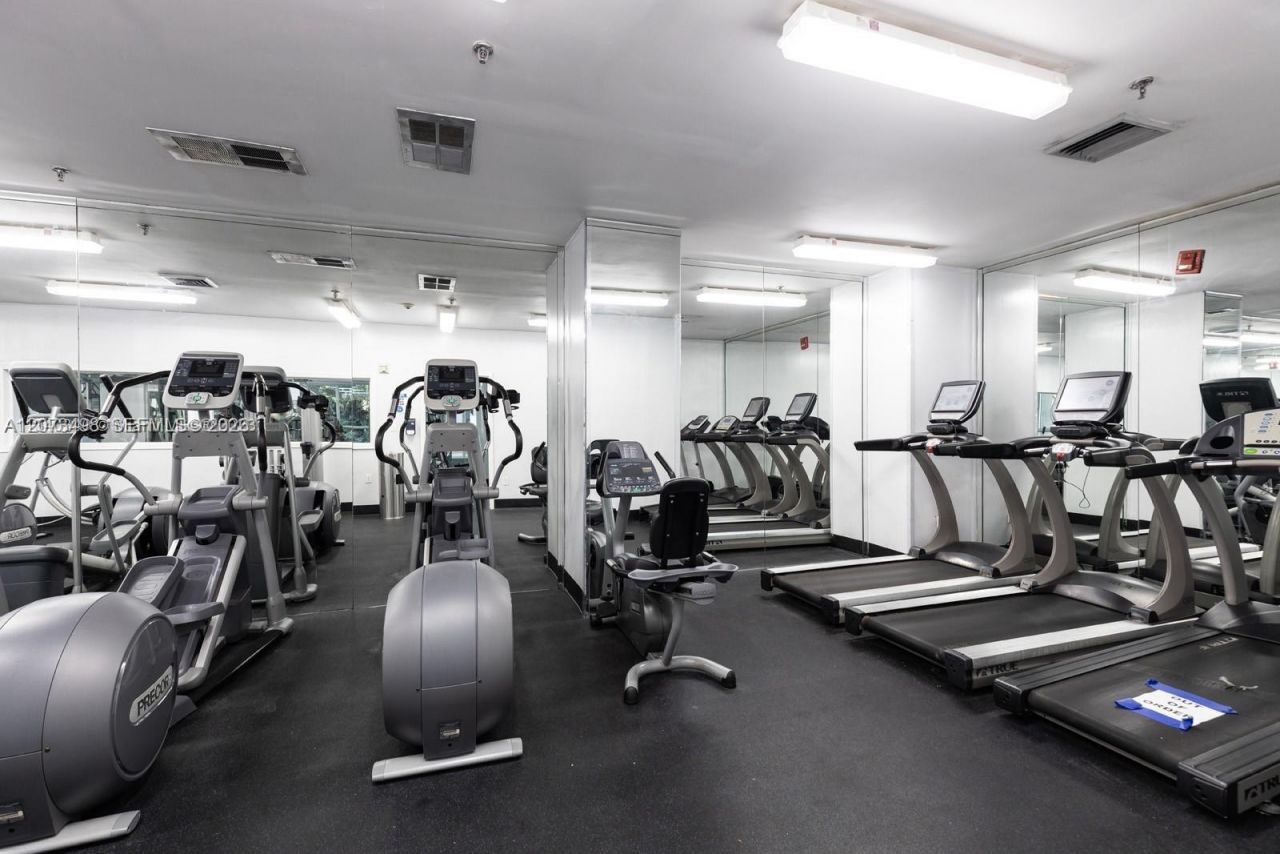 850 N Miami Ave , Unit W-708, Miami, FL 33136 Photo